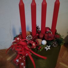 Advetní svícen se 4 svíčkami v keramice